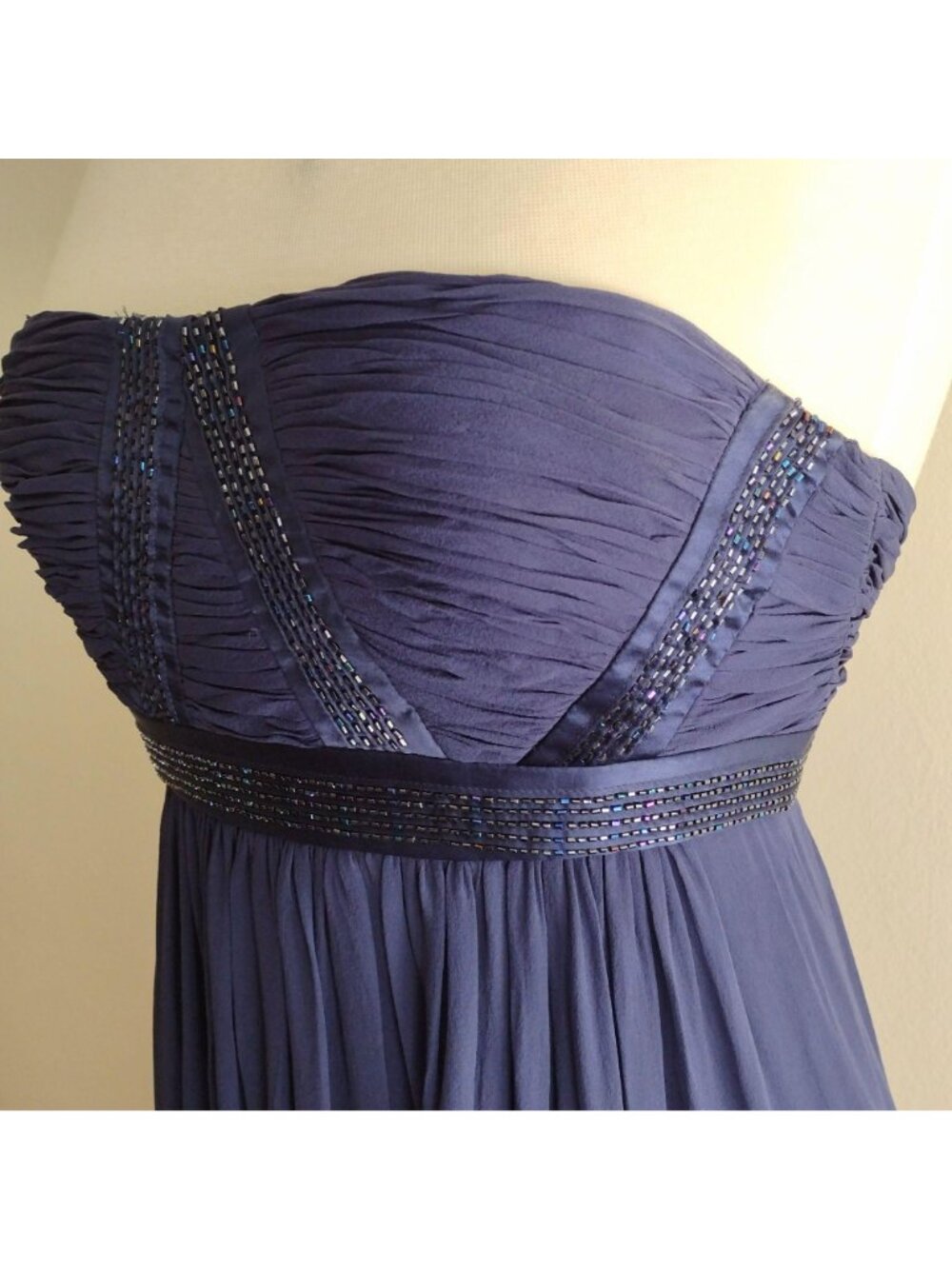 BCBG Max Azaria 100% Silk Beaded Gown 8 Strapless Prom Dress Navy Blue Grecian - Picture 4 of 11